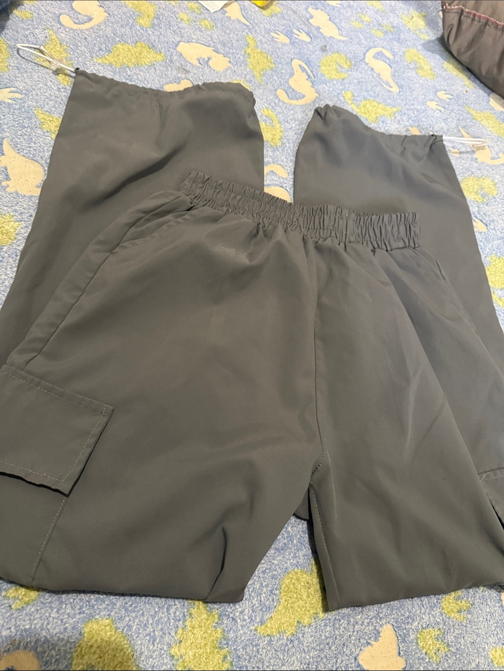 Men's Elastic Waist Cargo paper bag Pants - Olive Green